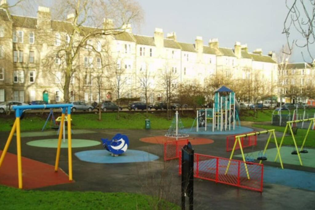 Functional Budget Stay With Wi-Fi And Laundry Facilities Near Tube Station ロンドン エクステリア 写真